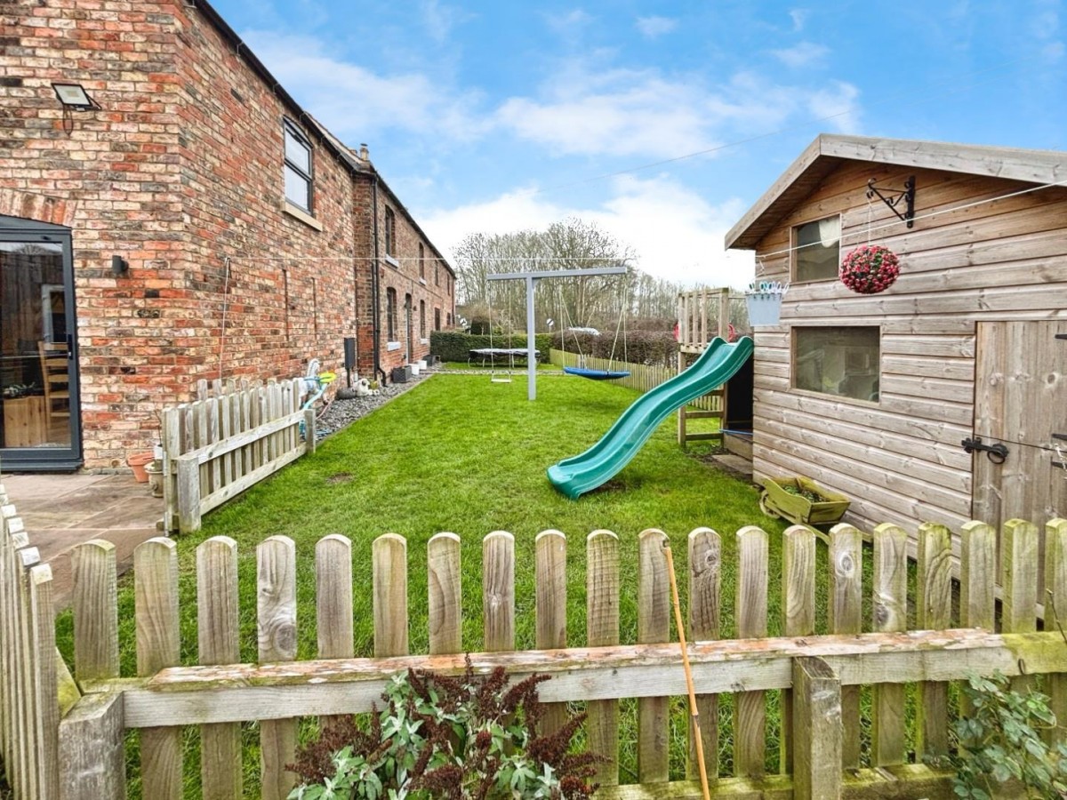 Upsall Road, South Kilvington, Thirsk, YO7 2NQ