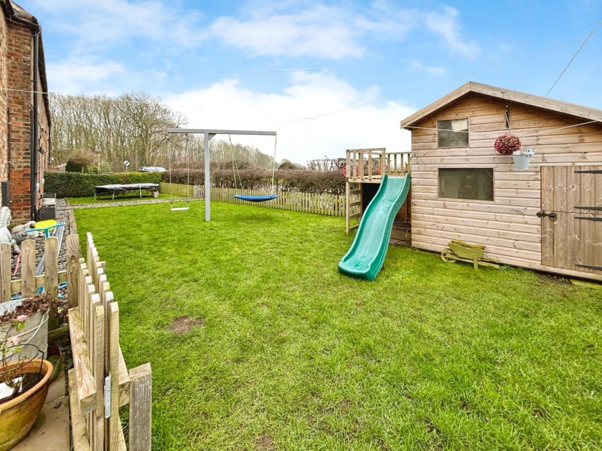 Upsall Road, South Kilvington, Thirsk, YO7 2NQ