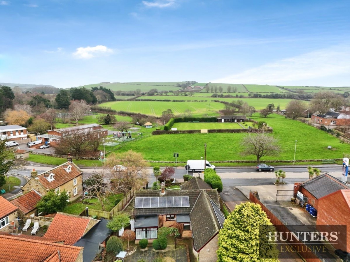 High Street, Burniston, Scarborough