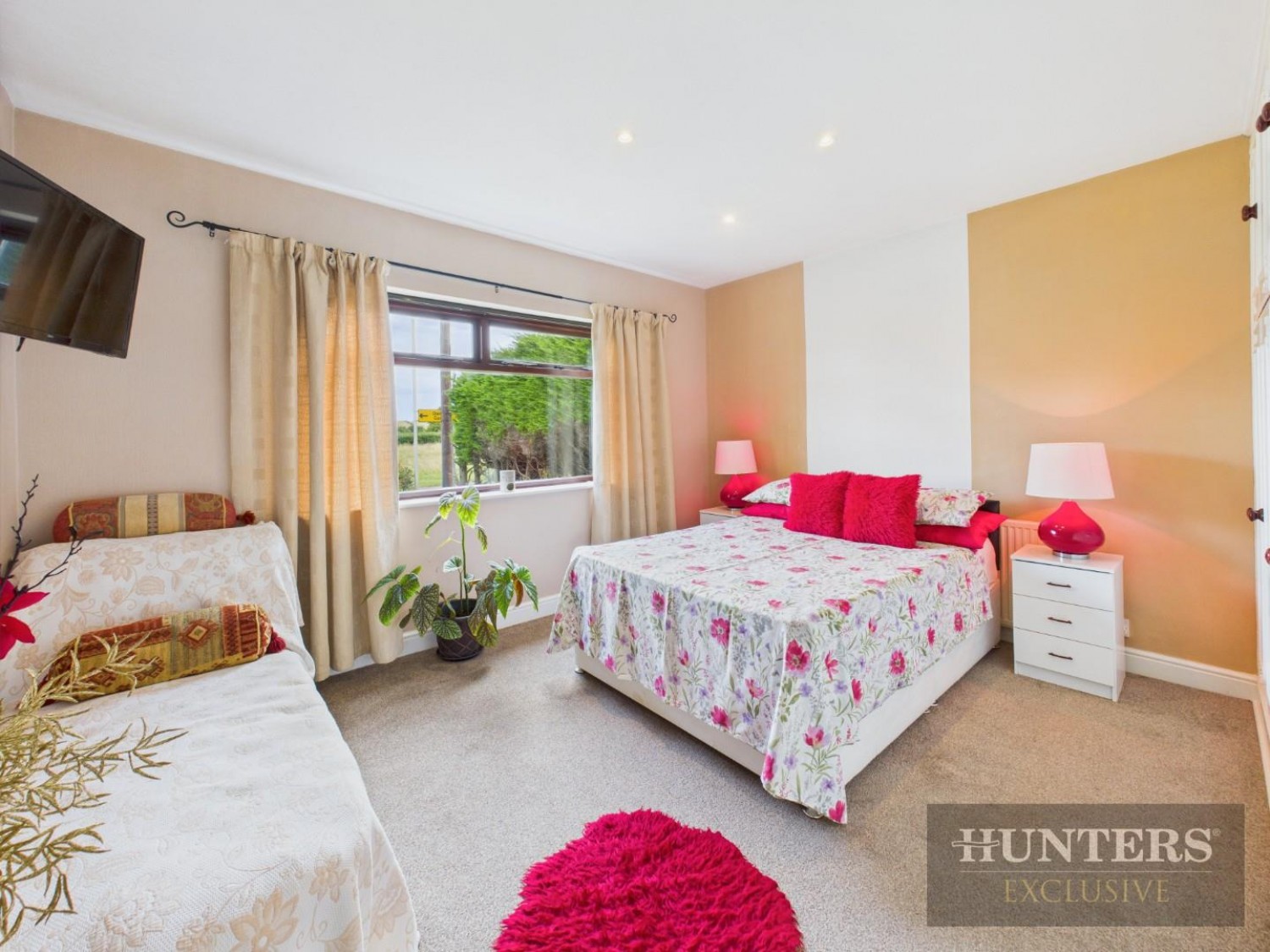 High Street, Burniston, Scarborough