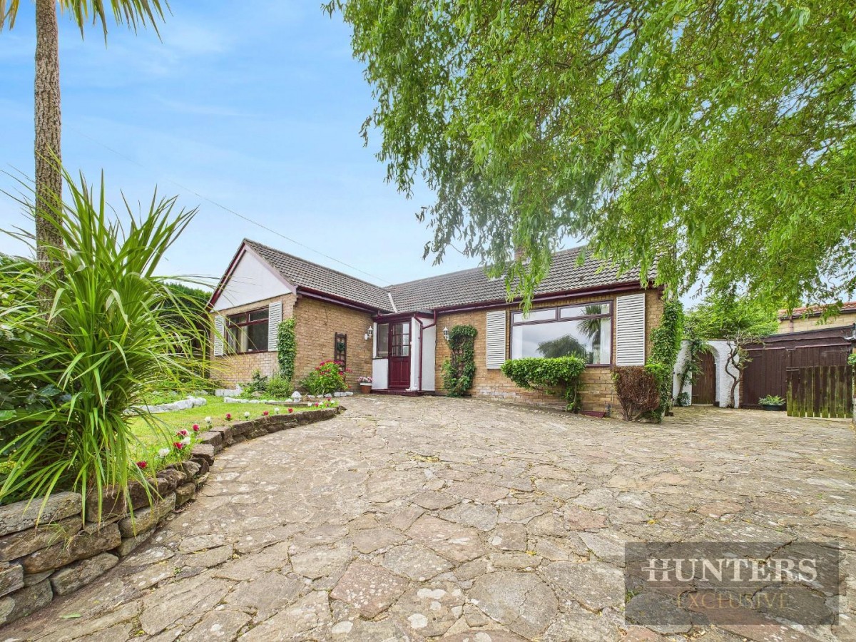 High Street, Burniston, Scarborough