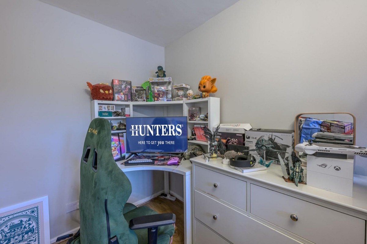 Cowley Drive, Milking Bank