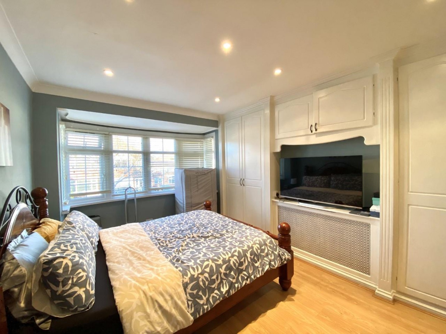 Fairdale Gardens, Hayes, UB3 3JB