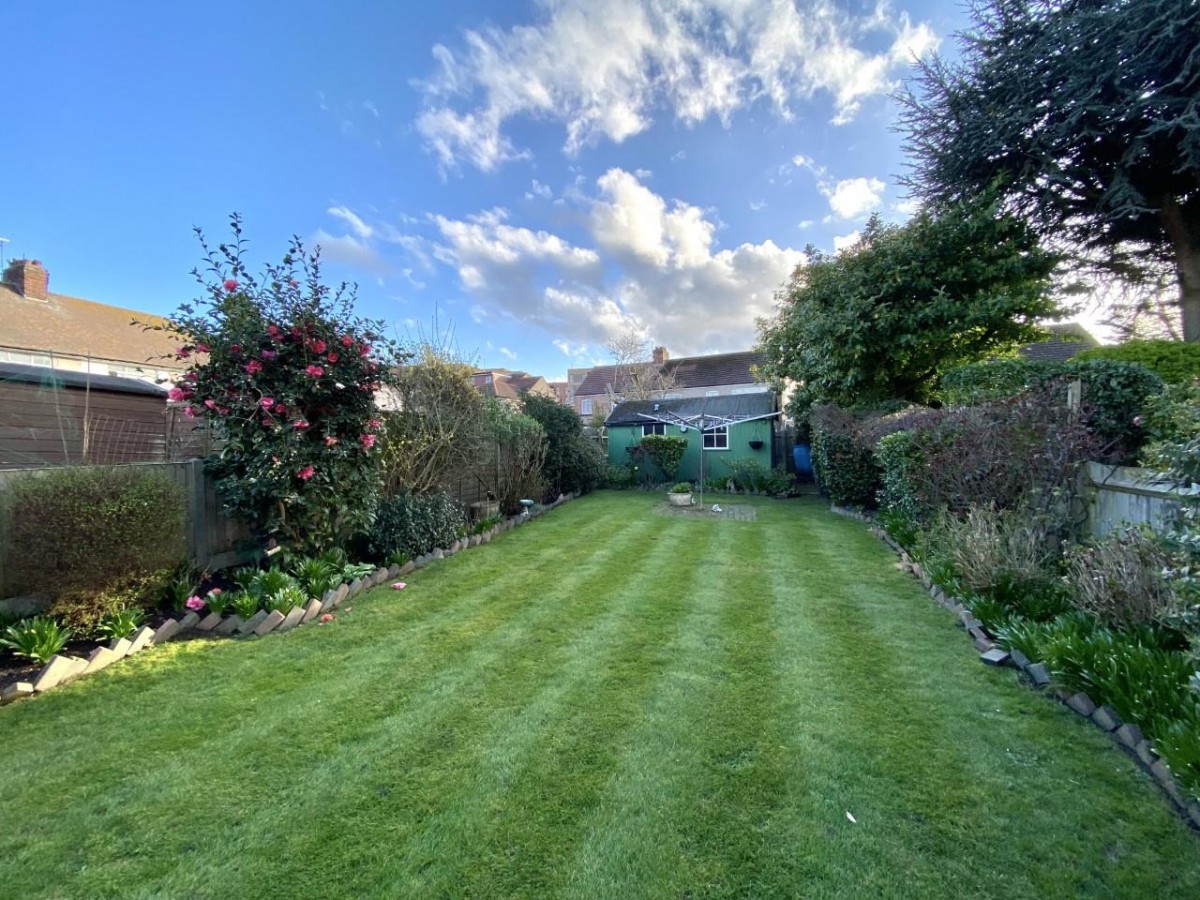 Fairdale Gardens, Hayes, UB3 3JB