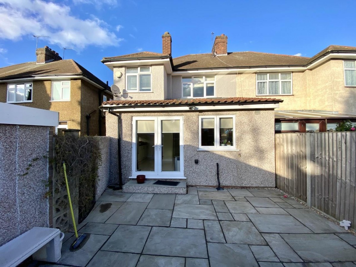 Fairdale Gardens, Hayes, UB3 3JB