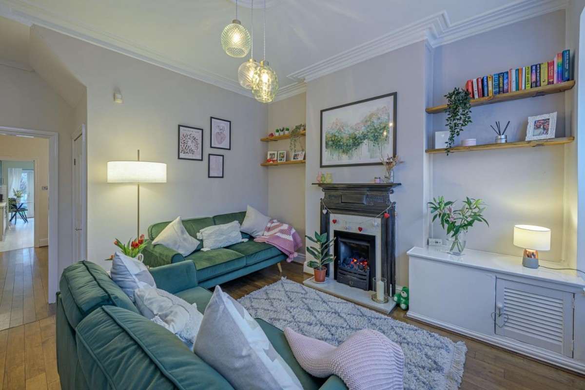 Hampton Court Road, Birmingham