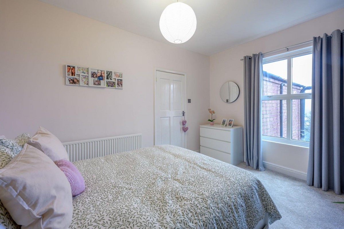 Hampton Court Road, Birmingham