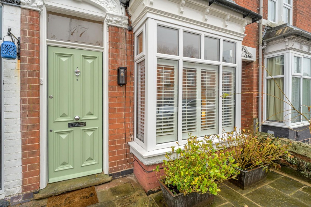 Hampton Court Road, Birmingham