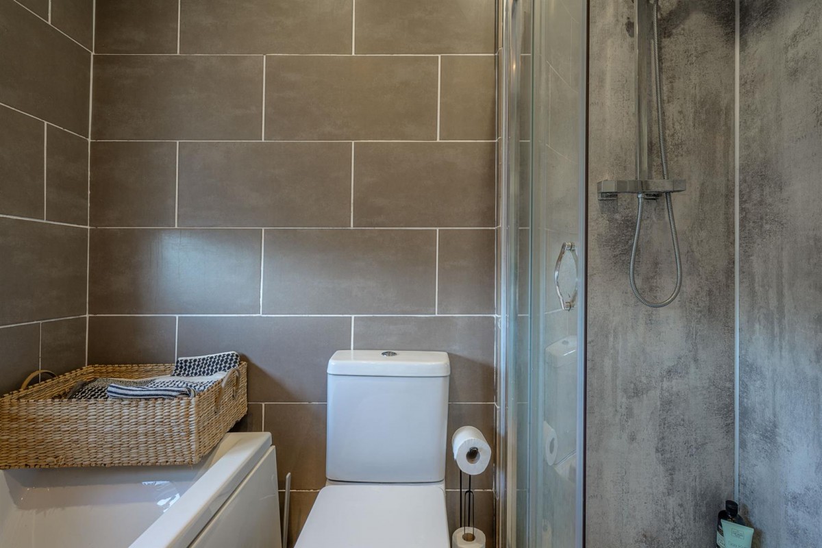 Rochdale, Ham Lane, Stourbridge, DY9 0UE