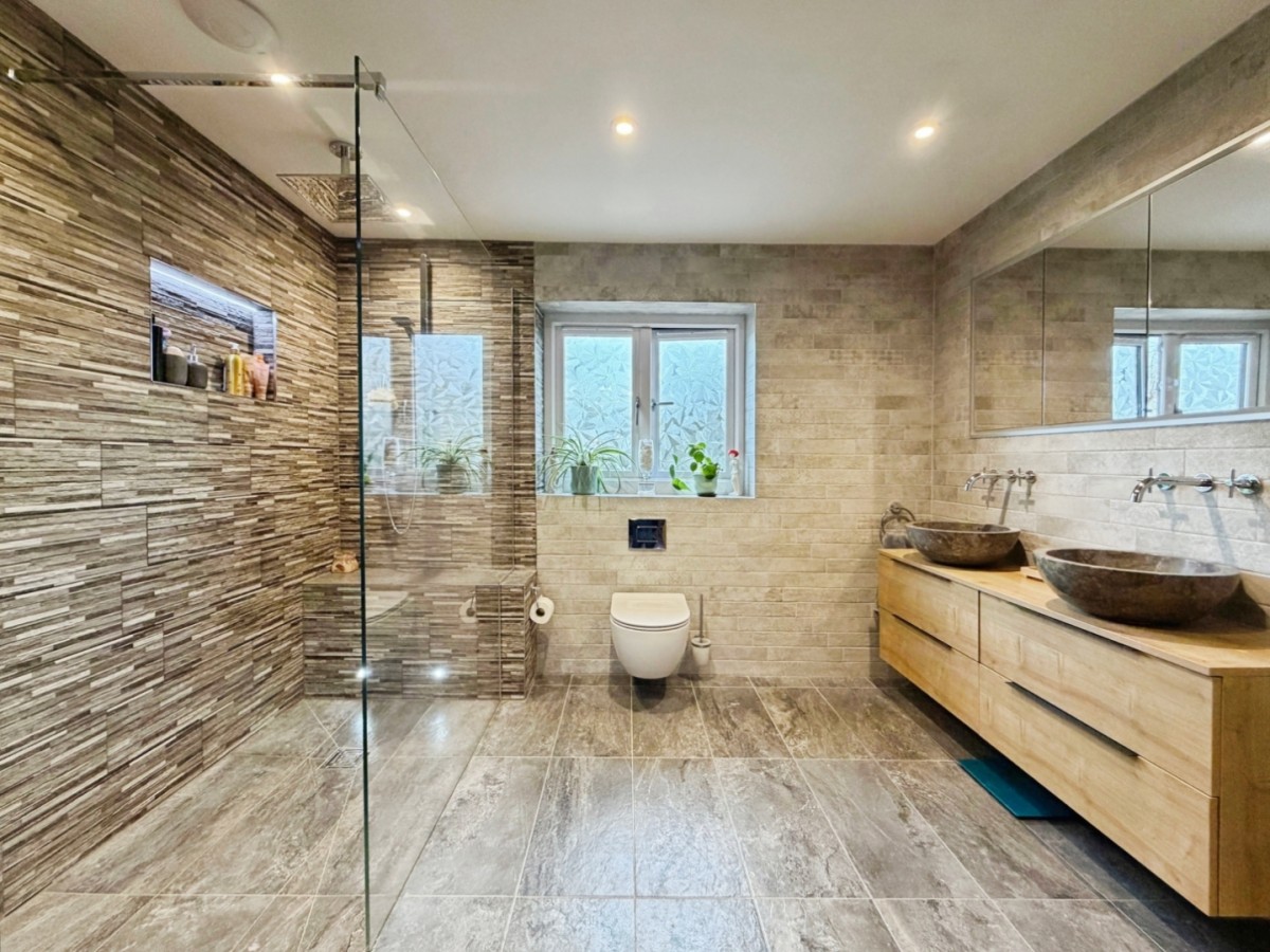 St. Marys Road, West Hythe