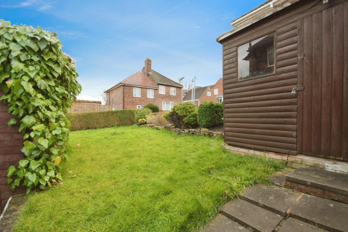 Fir Street, Hollingwood, Chesterfield, S43 2JQ