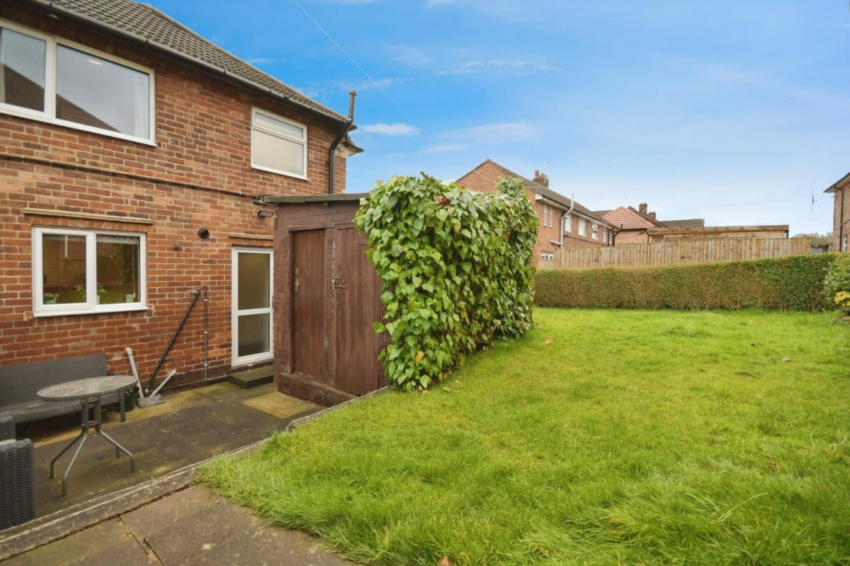Fir Street, Hollingwood, Chesterfield, S43 2JQ