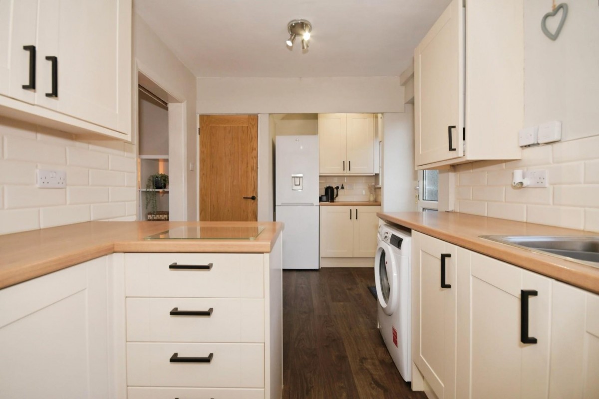 Fir Street, Hollingwood, Chesterfield, S43 2JQ