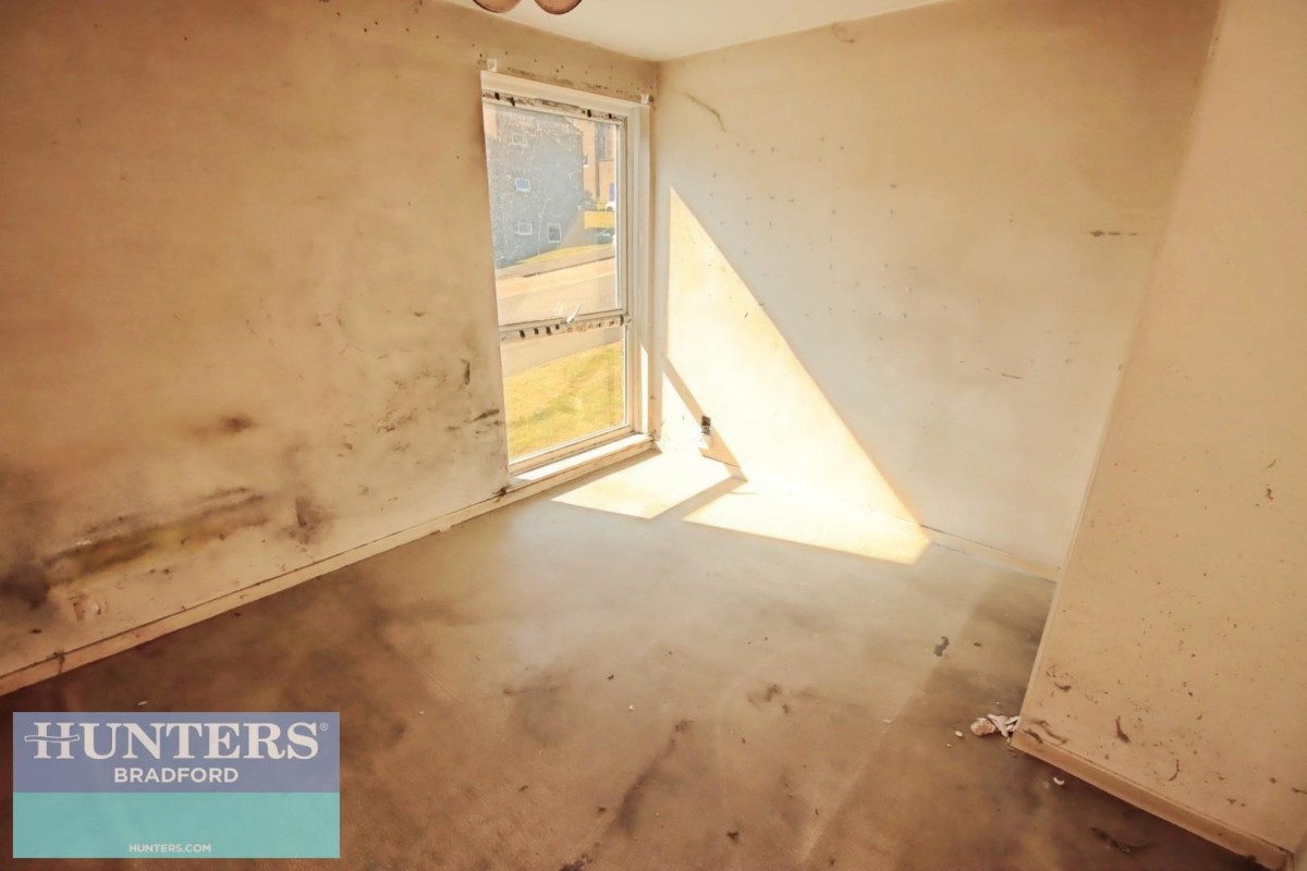 Frizley Gardens Bradford, West Yorkshire, BD9 4LZ