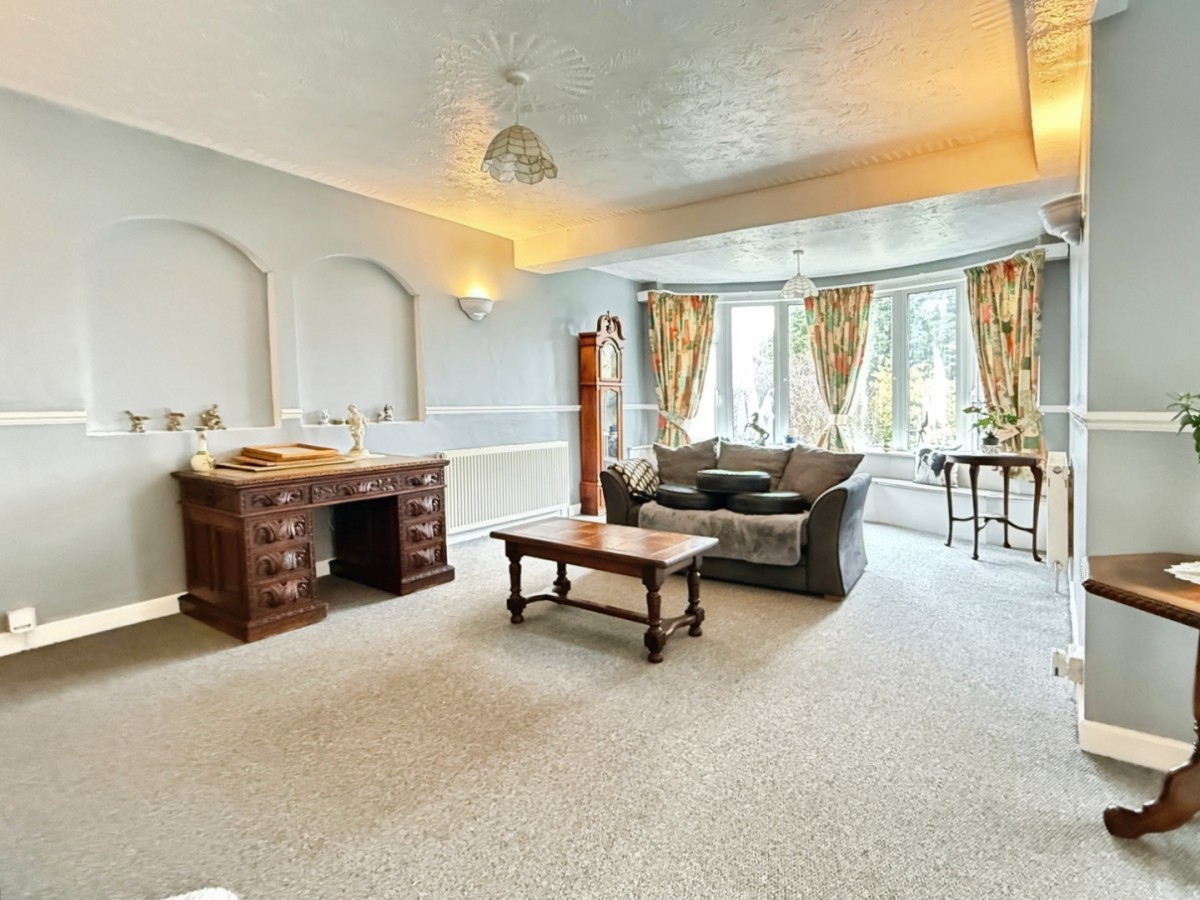 Cotswold Green, Stonehouse