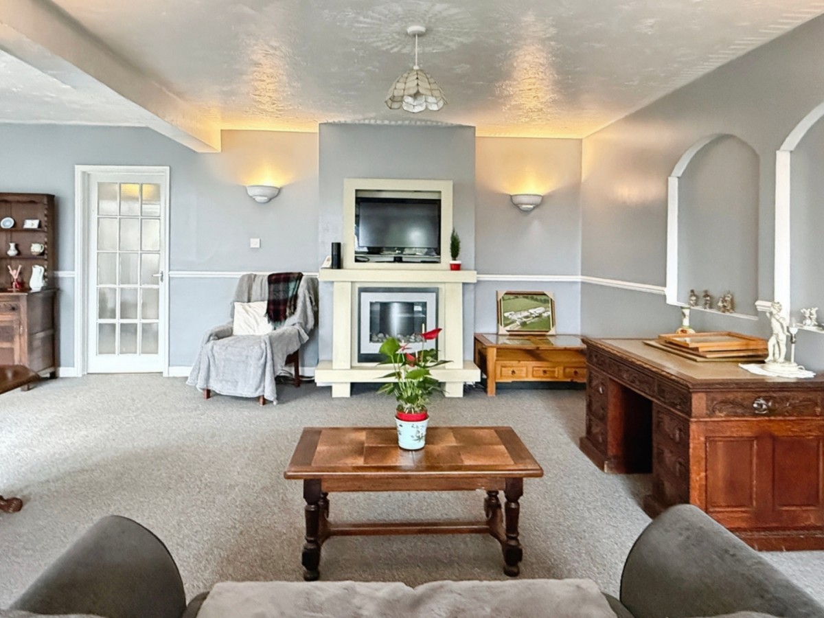 Cotswold Green, Stonehouse