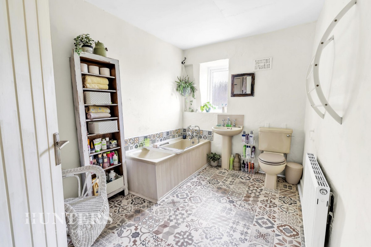 Rock Nook, Summit, Littleborough, OL15 9QJ