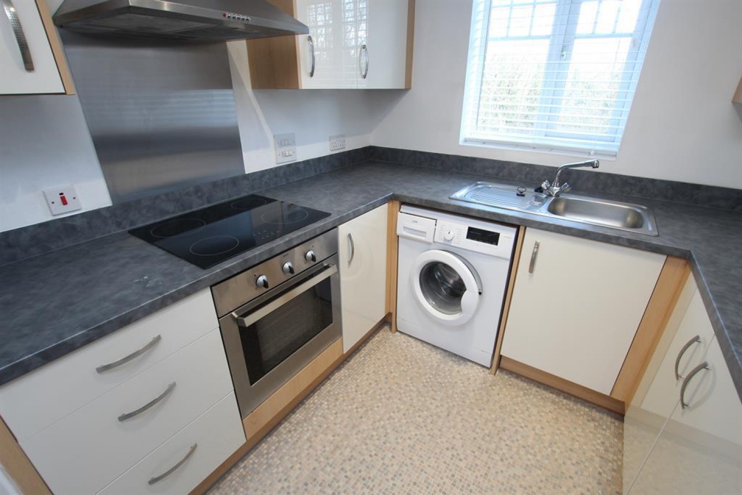 Hedgerow Close, Redditch, B98 7QE