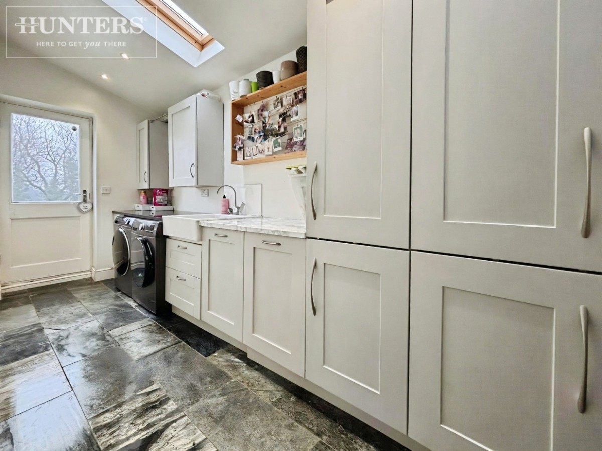 Huddersfield Road, Barnsley