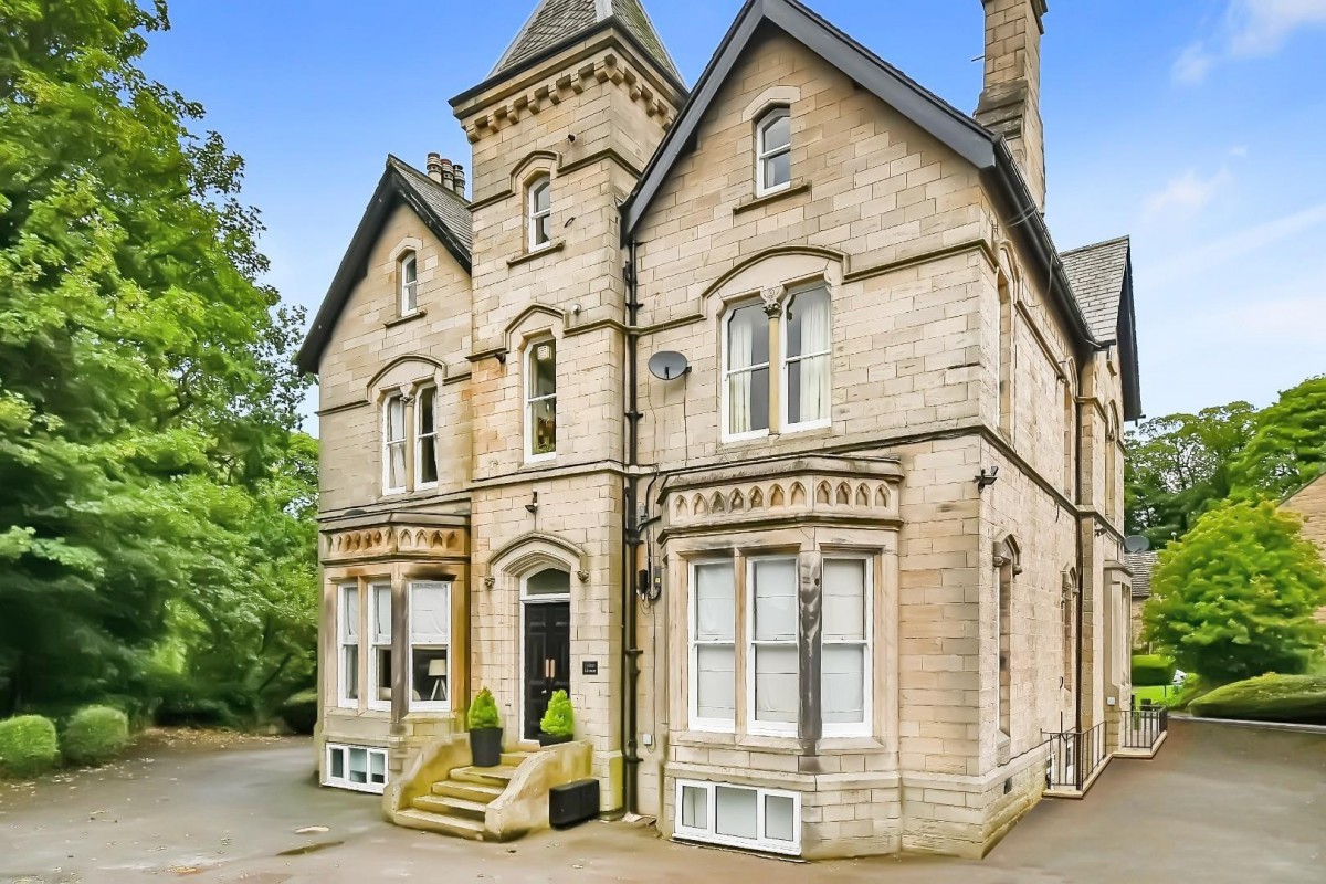 Bolton Grange, Yeadon, Leeds