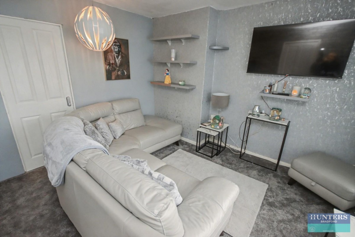 Telscombe Drive Bradford, BD4 9AF