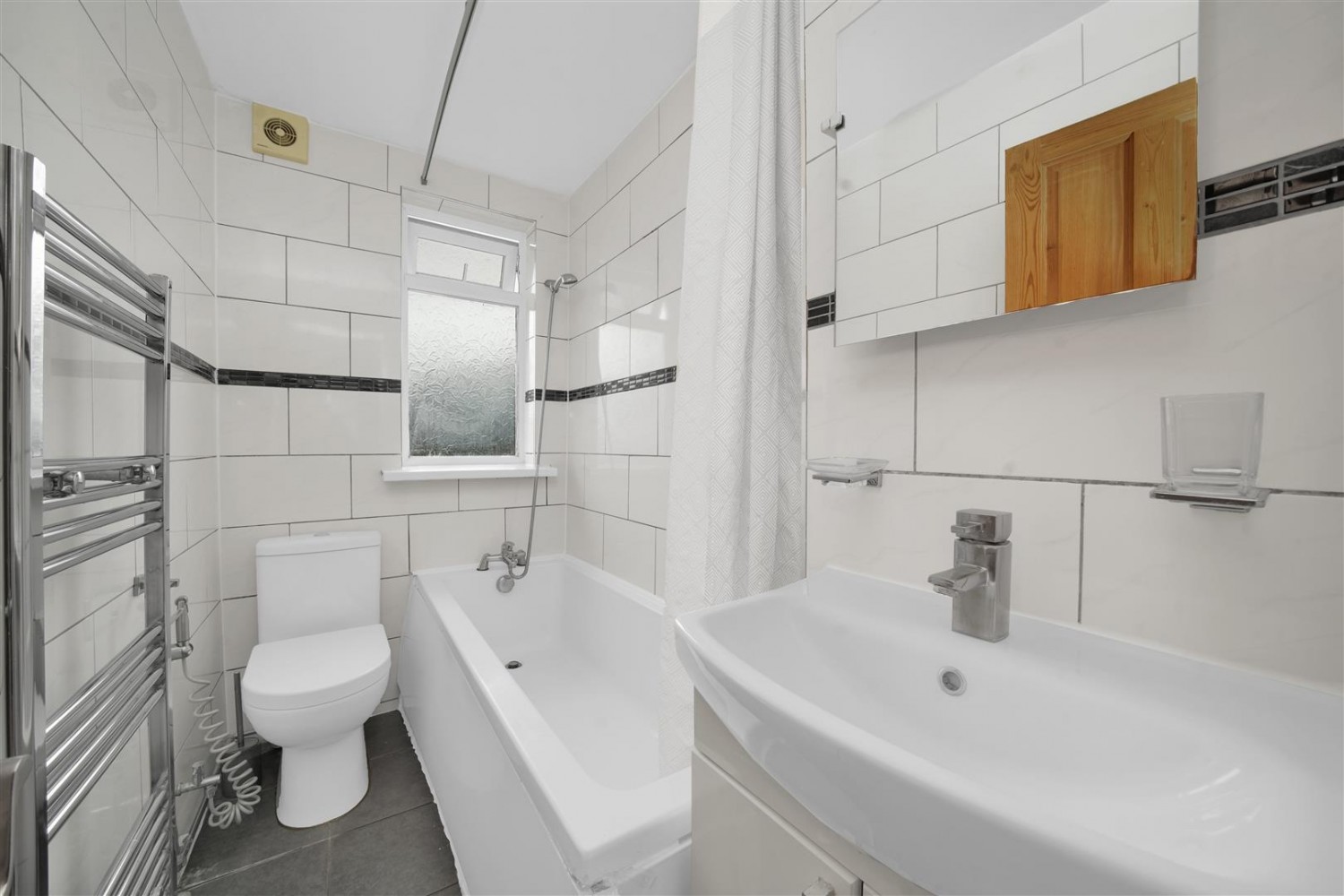 Grantham Gardens, Chadwell Heath, RM6