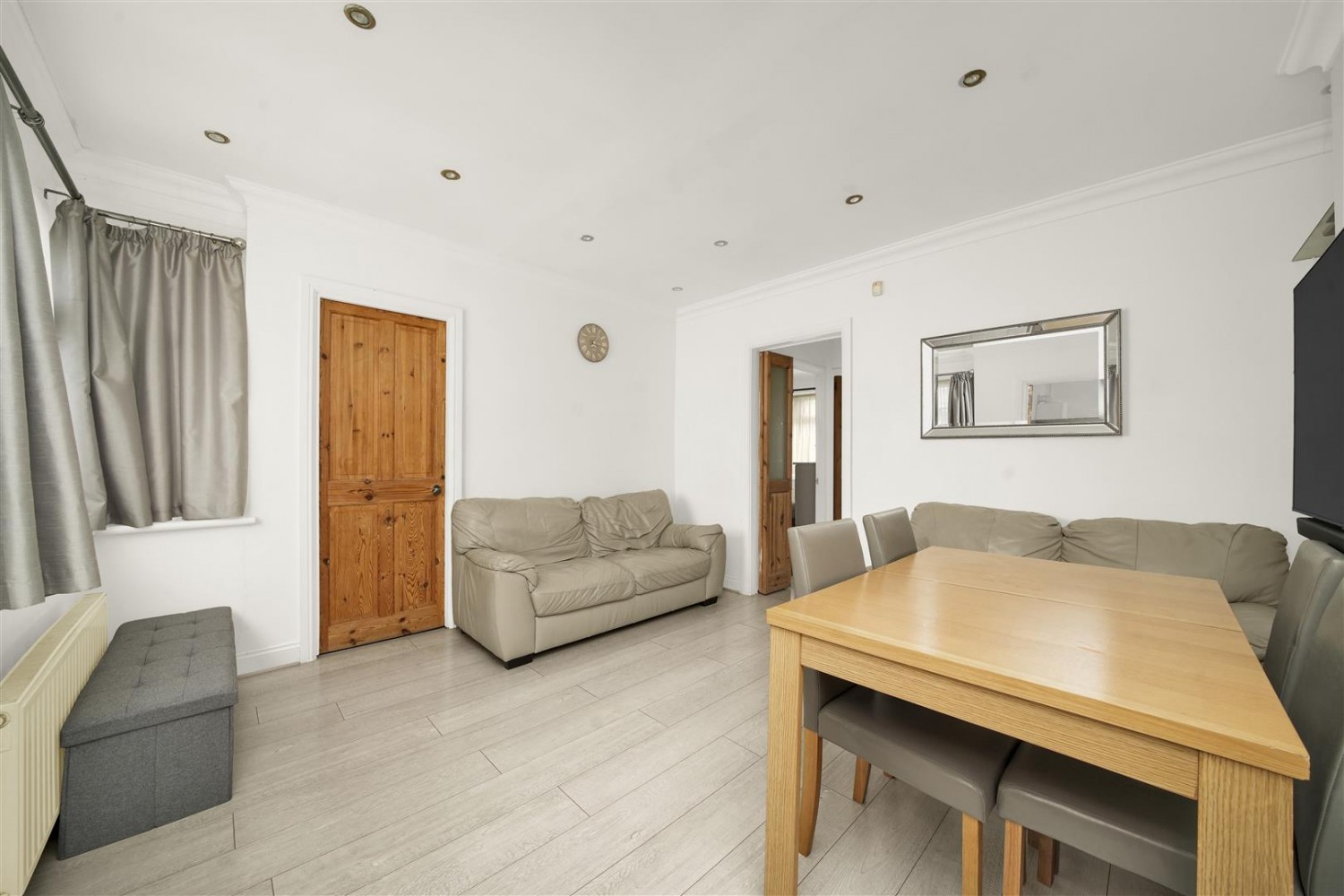 Grantham Gardens, Chadwell Heath, RM6