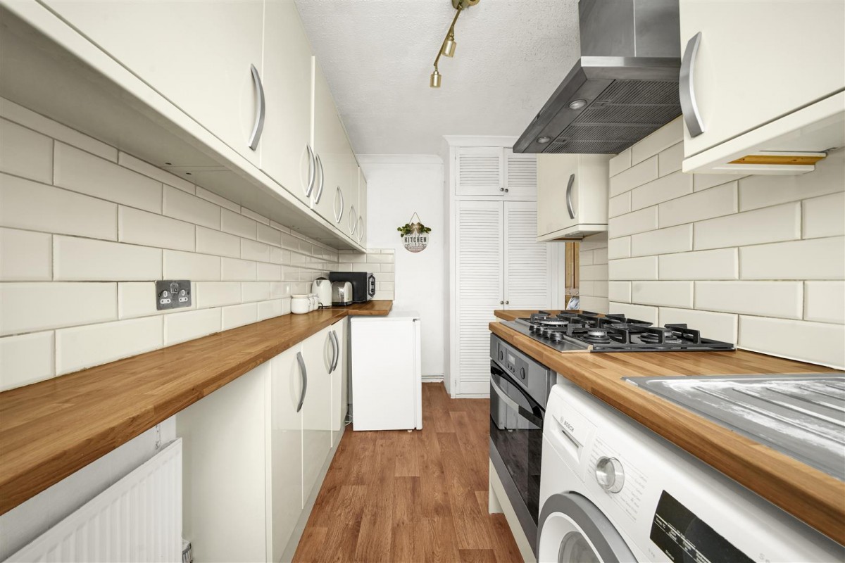 Grantham Gardens, Chadwell Heath, RM6