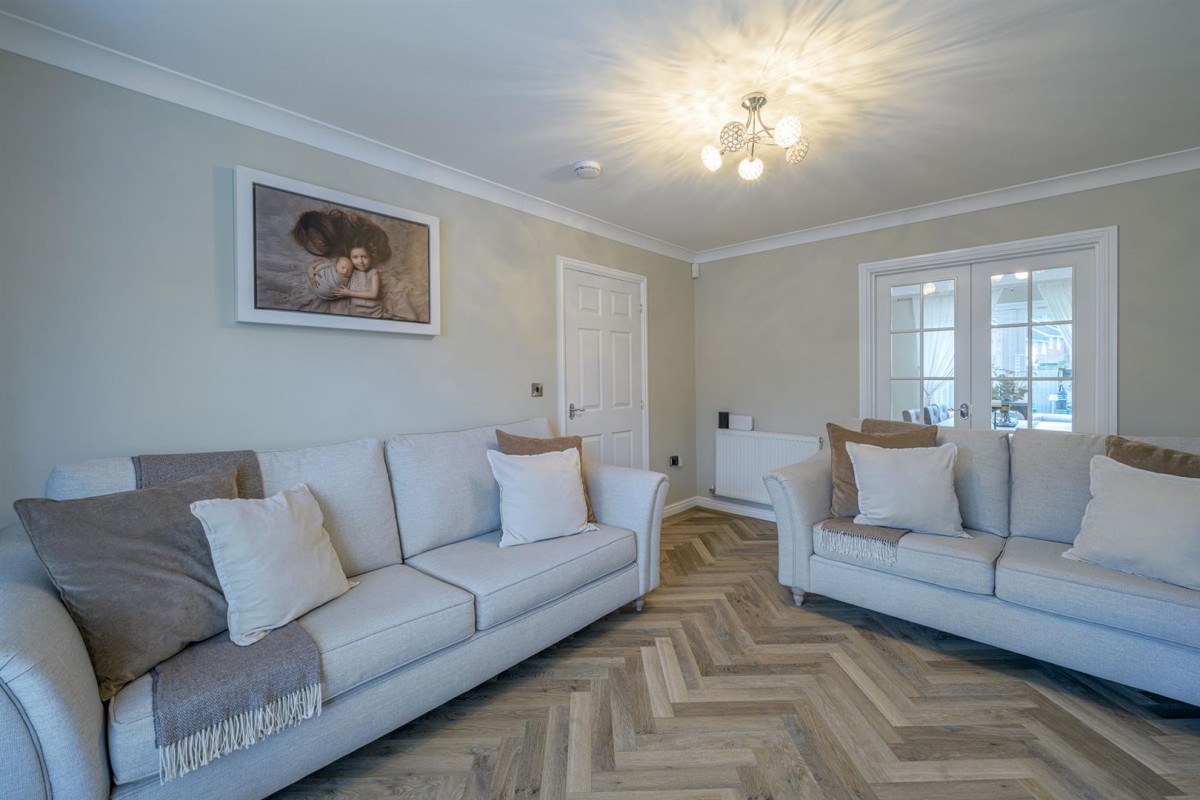 Kirkpatrick Drive, Wordsley, DY8 5TG