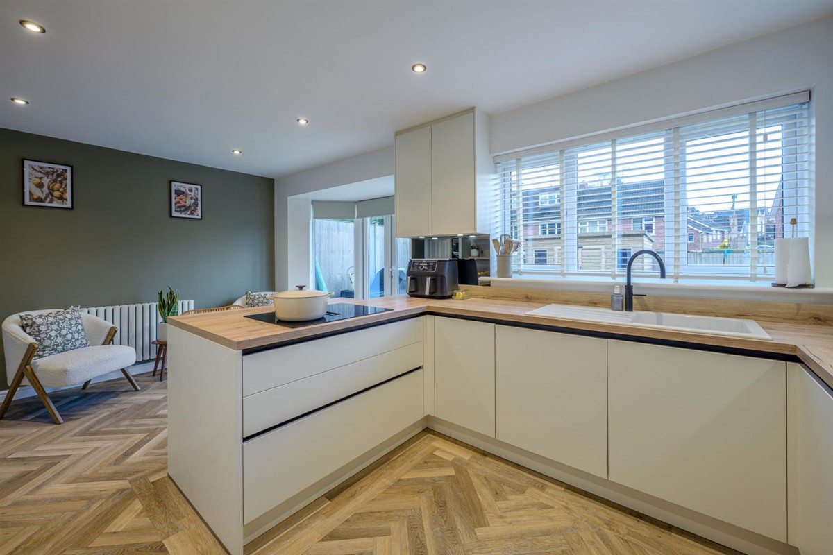 Kirkpatrick Drive, Wordsley, DY8 5TG