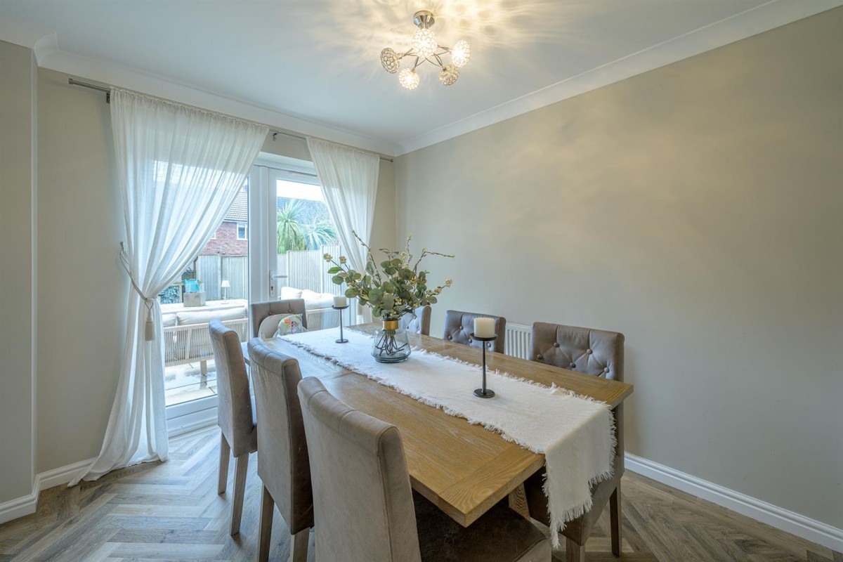 Kirkpatrick Drive, Wordsley, DY8 5TG