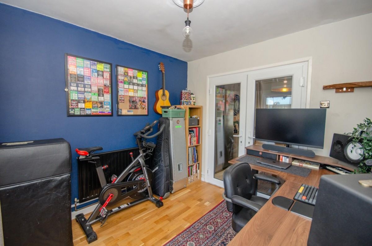 Pound Road, Kingswood, Bristol, BS15 4QU