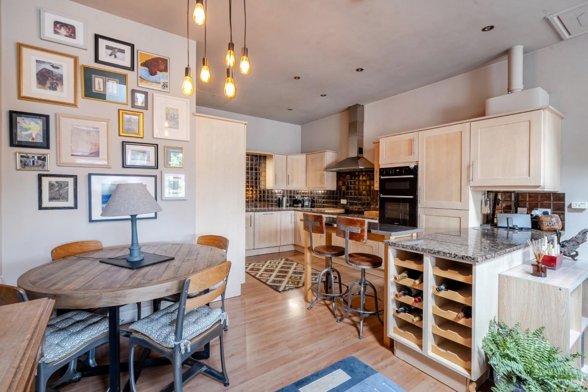 Old London Road, Stutton