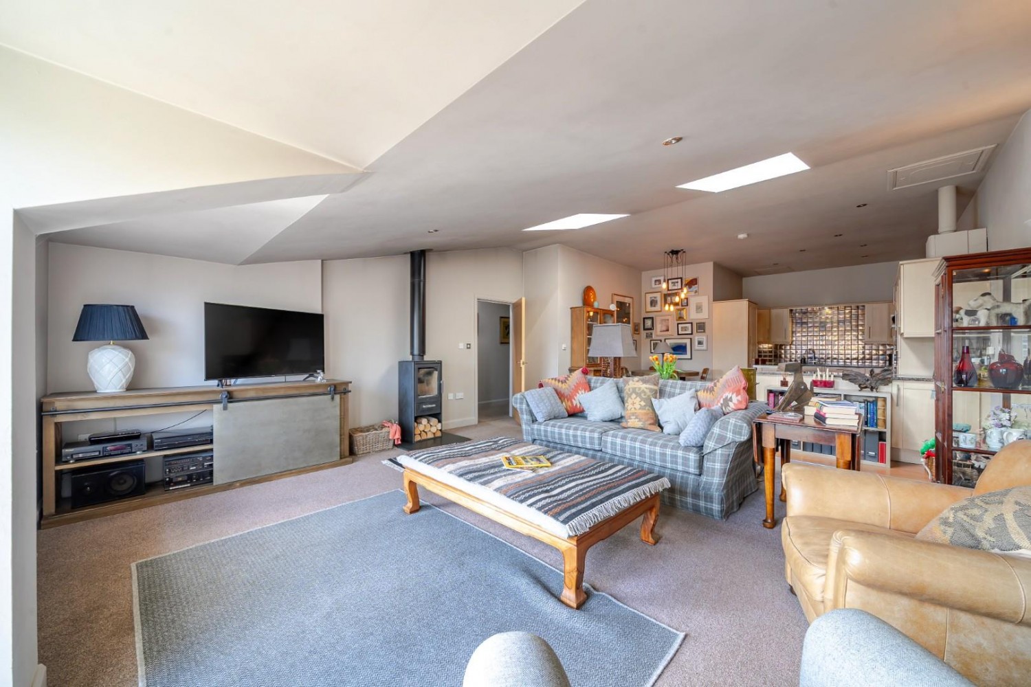 Old London Road, Stutton