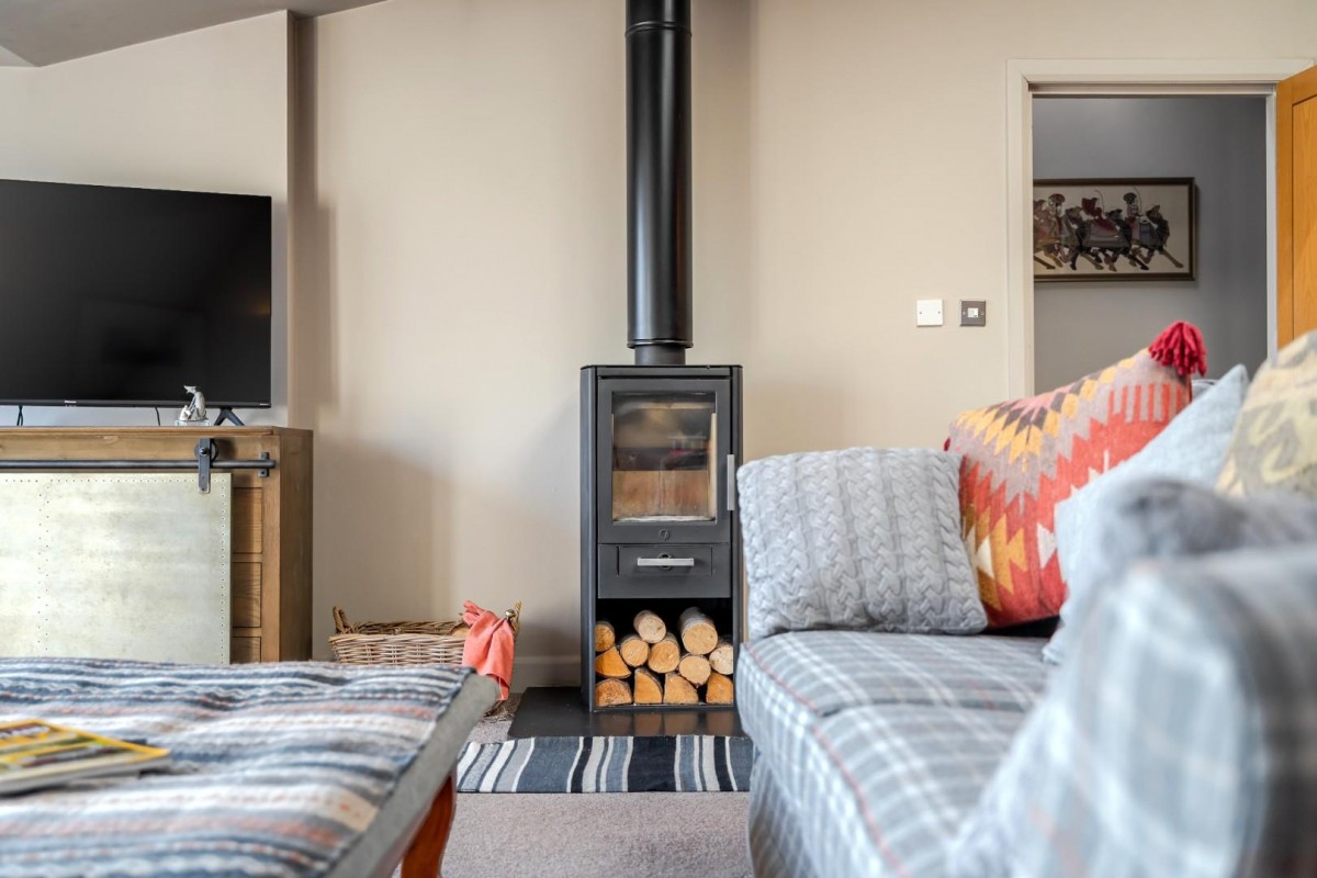 Old London Road, Stutton