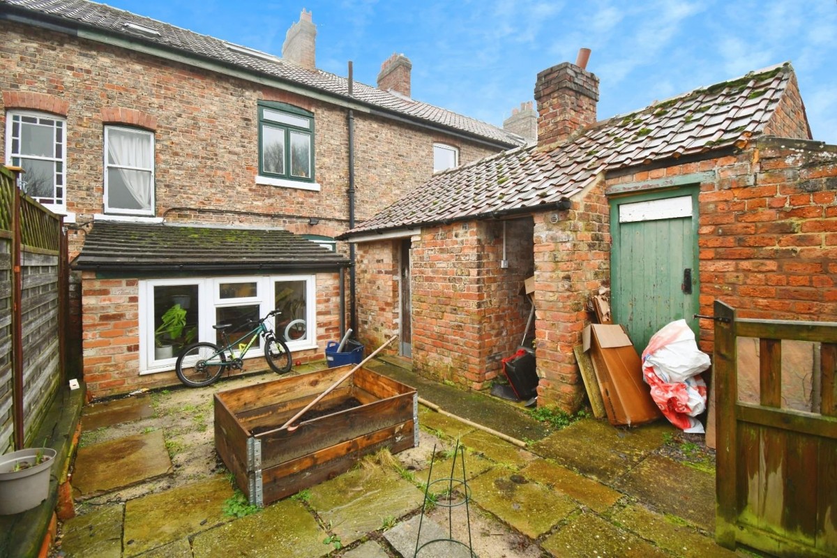 The Terrace, Kirby Hill