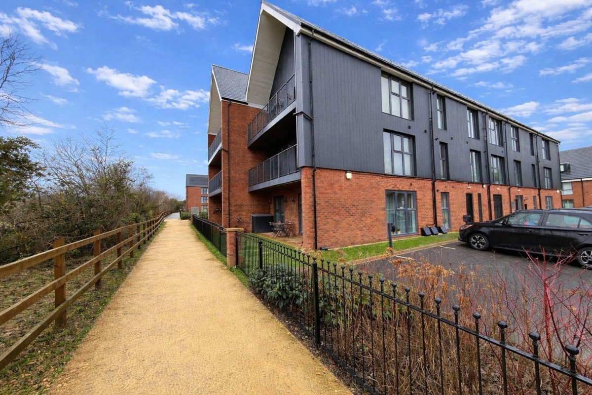 Monarch Way Apartments, Old Wharf Road, Stourbridge, DY8 4FQ