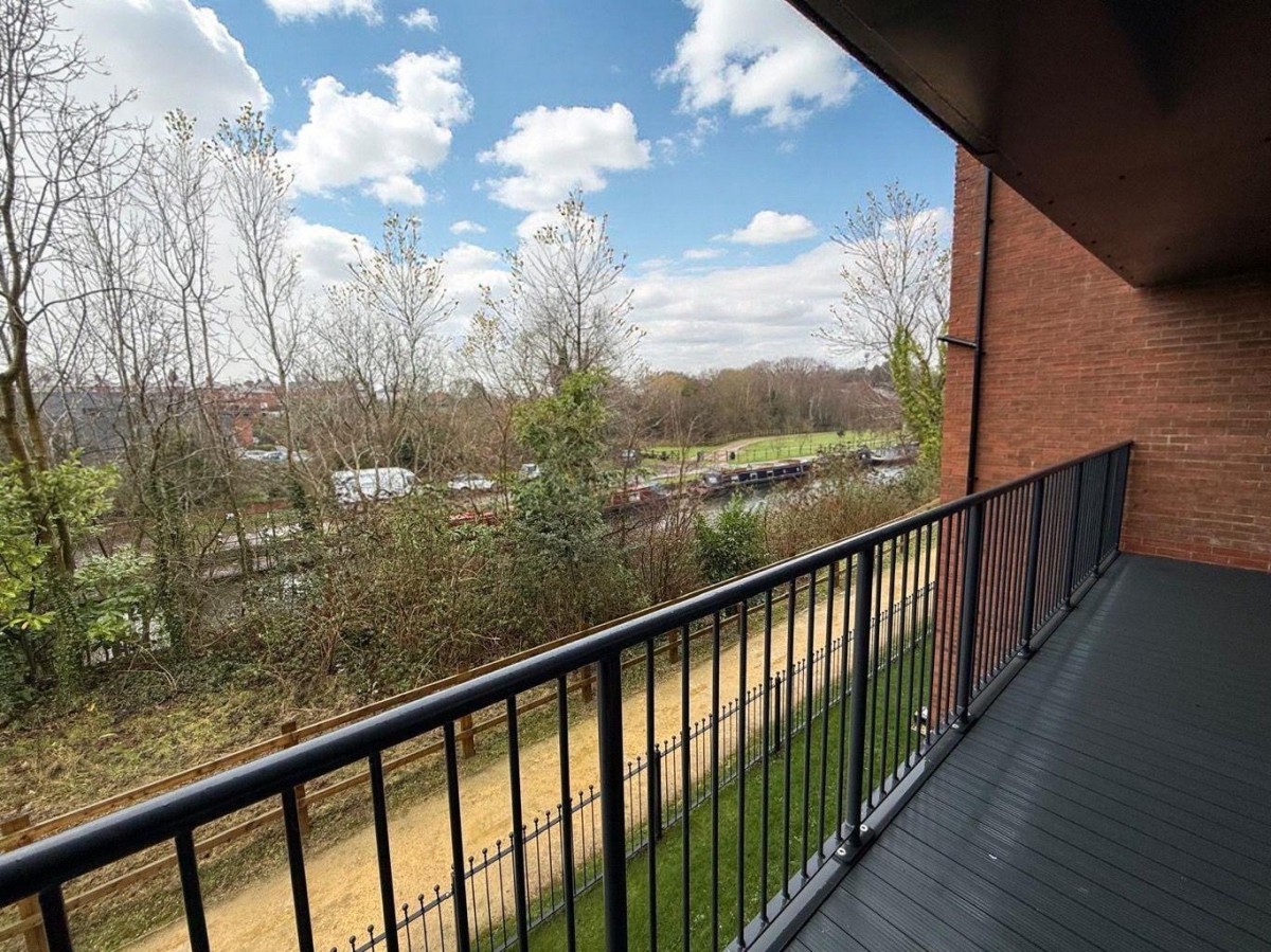 Monarch Way Apartments, Old Wharf Road, Stourbridge, DY8 4FQ