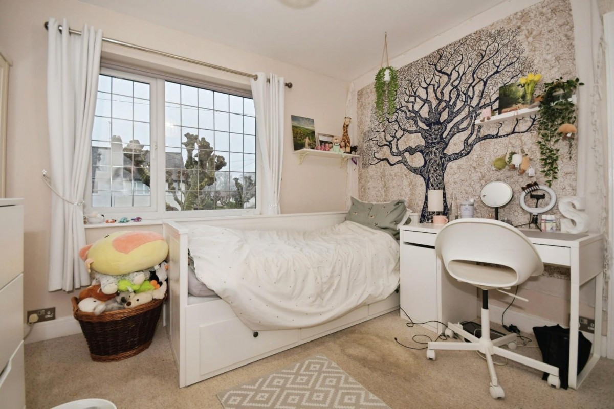 Morris Avenue, Newbold, Chesterfield, S41 7BA