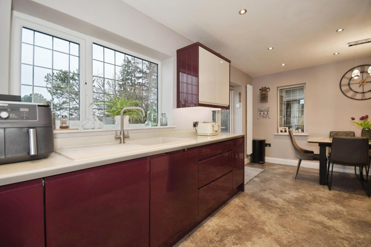 Morris Avenue, Newbold, Chesterfield, S41 7BA