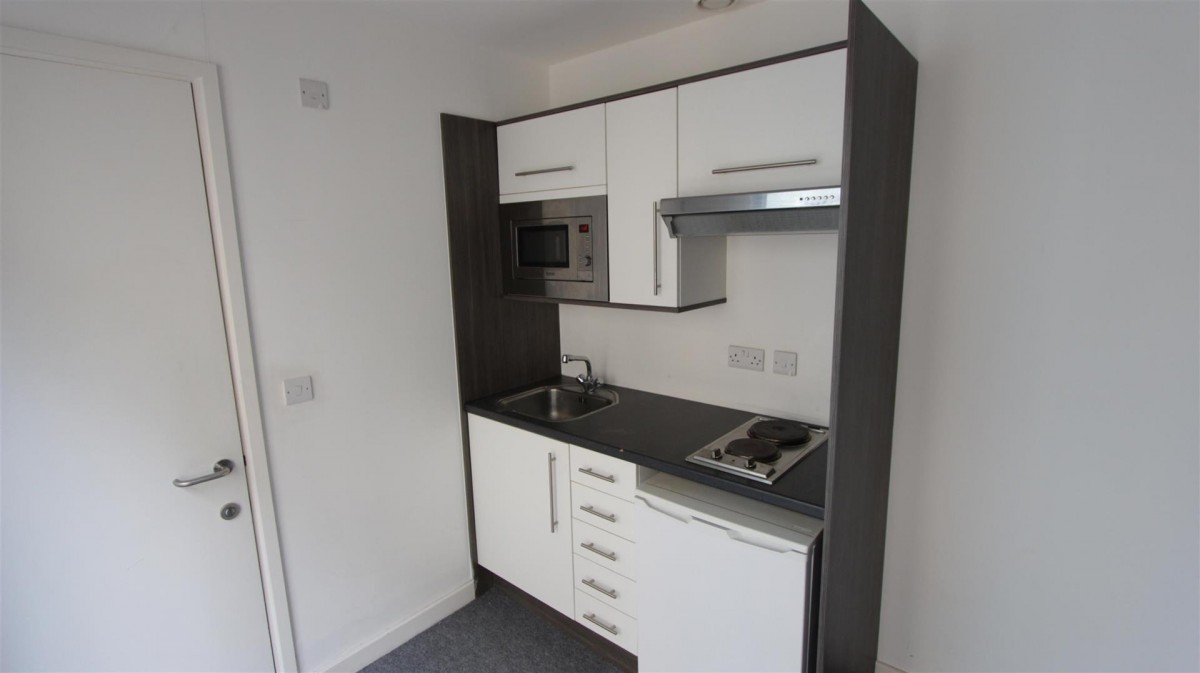 Howard Lane, Sheffield, S1 2FT