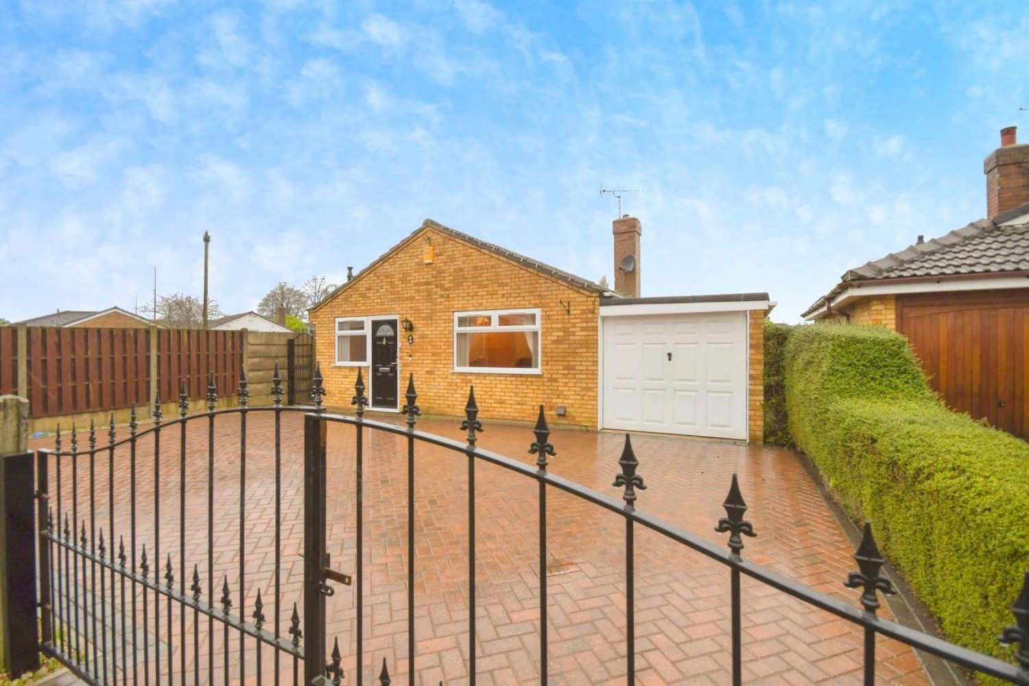 Churchland Avenue, Holmewood, Chesterfield, S42 5SG