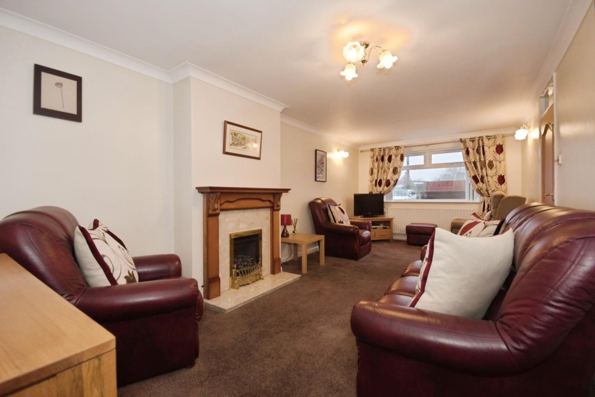 Churchland Avenue, Holmewood, Chesterfield, S42 5SG