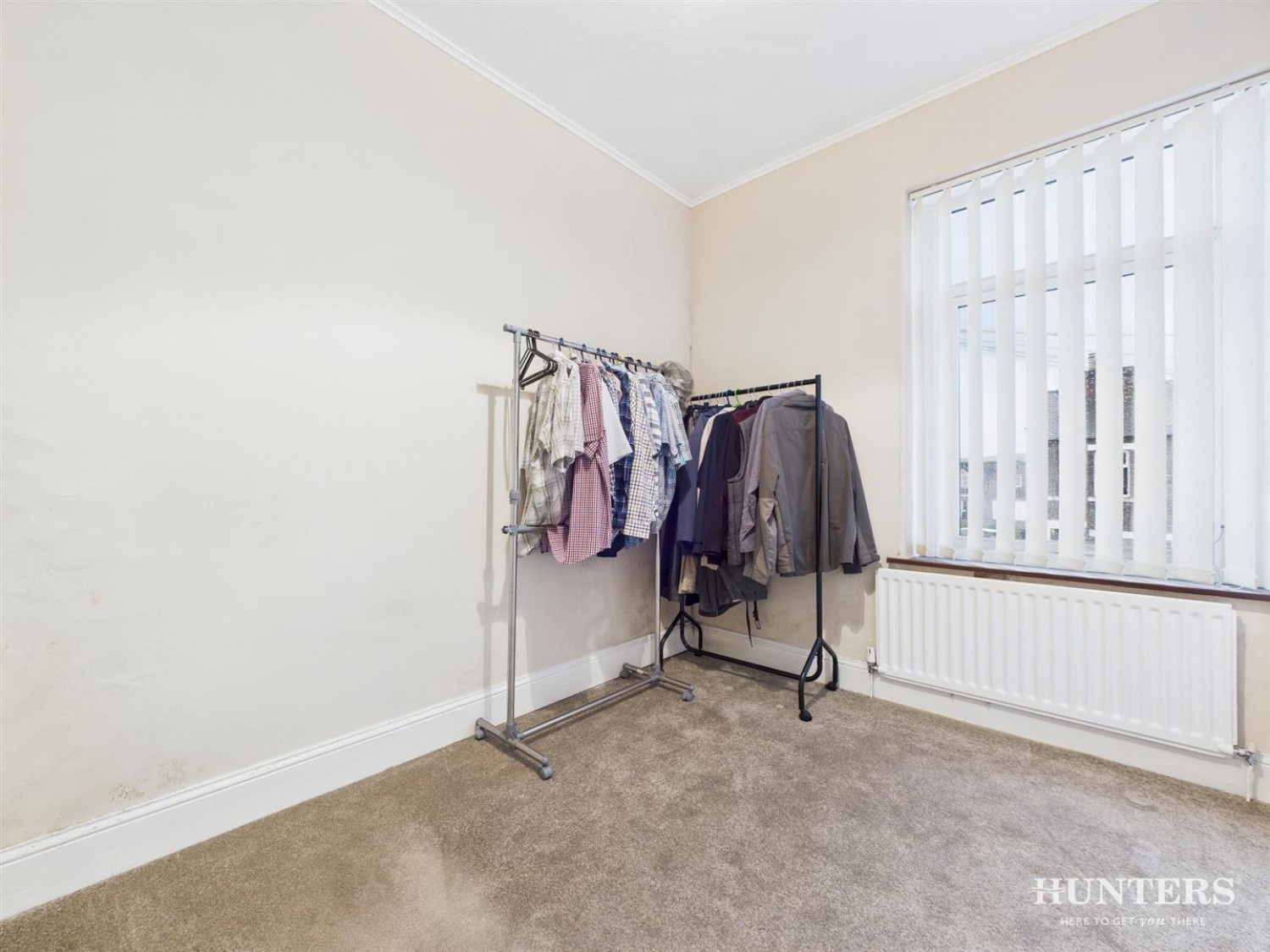 Third Street, Stanley