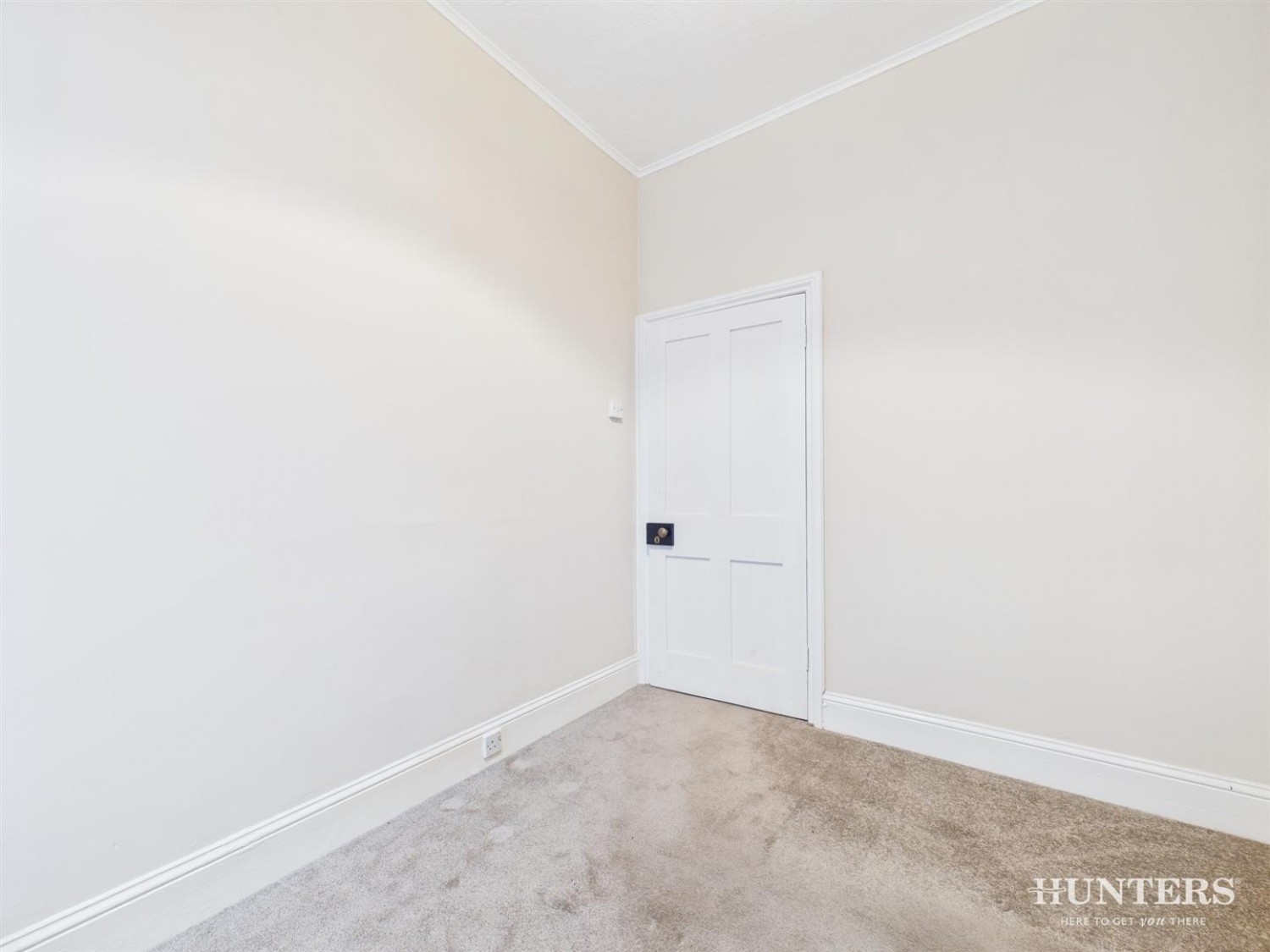 Third Street, Stanley