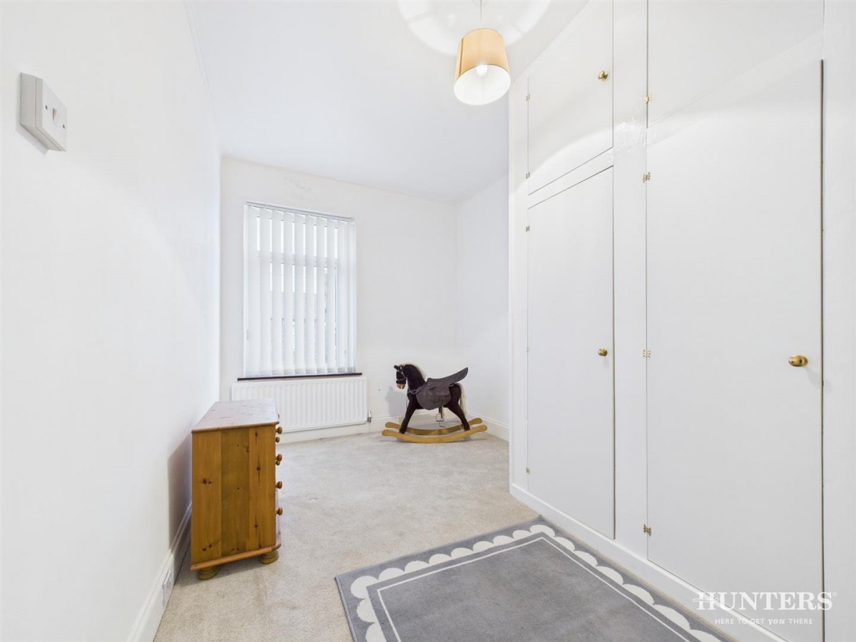 Third Street, Stanley