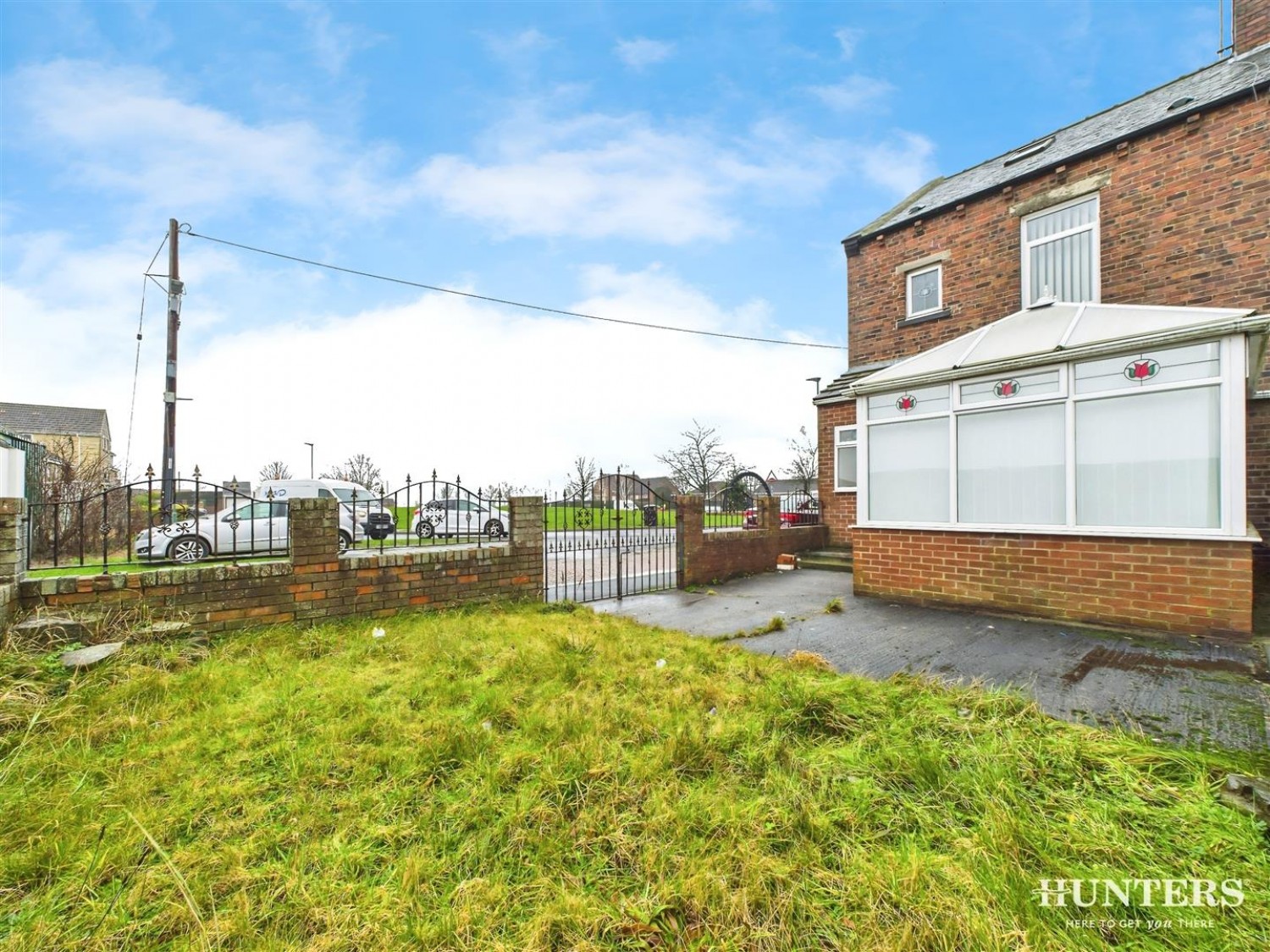 Third Street, Stanley