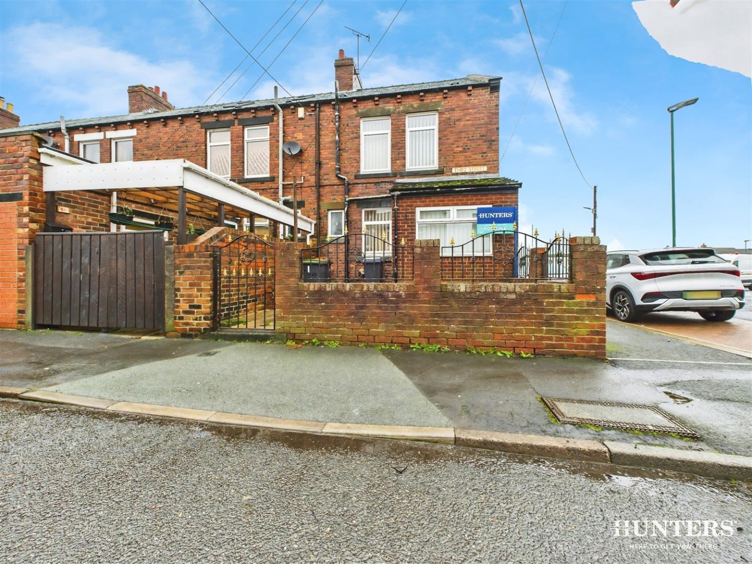 Third Street, Stanley