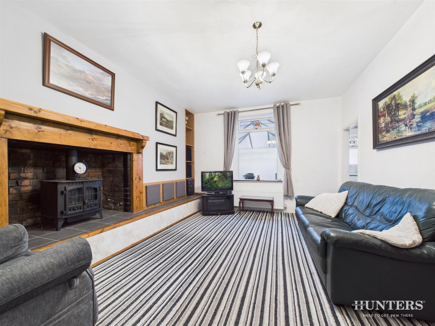 Third Street, Stanley