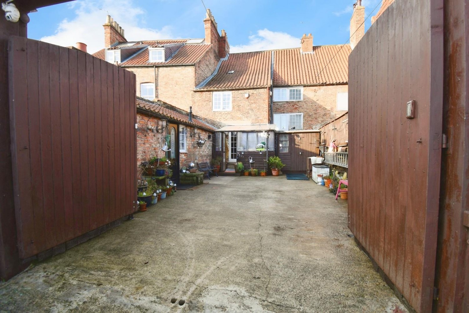 Low Skellgate, Ripon